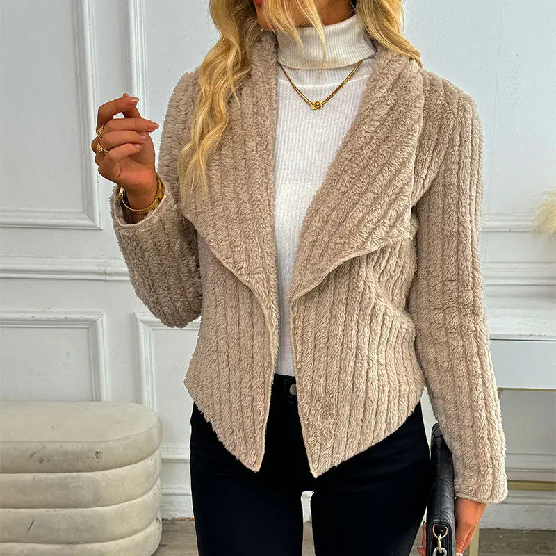 European And American Style Short Jacket For Women, Autumn And Winter Casual Lapel Chic Fur Jacket