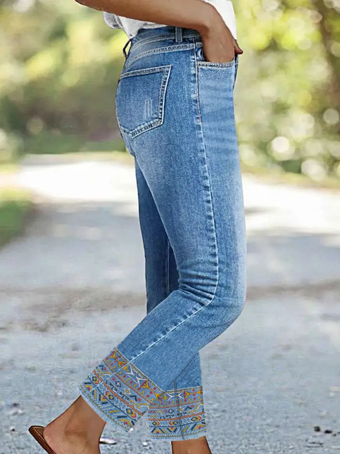 بالإضافة إلى حجم ارتفاع الخصر مستقيم الساق الجينز المرأة Bootcut الدنيم مع تأثير التخسيس التطريز خمر #3