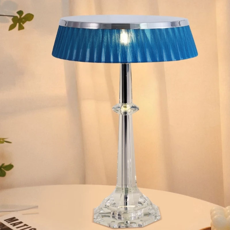 

SANDYHA Современная хрустальная настольная лампа, светодиодное прикроватное освещение для спальни, скандинавский минималистичный домашний декор, светильник для учебы, идеально подходит для
