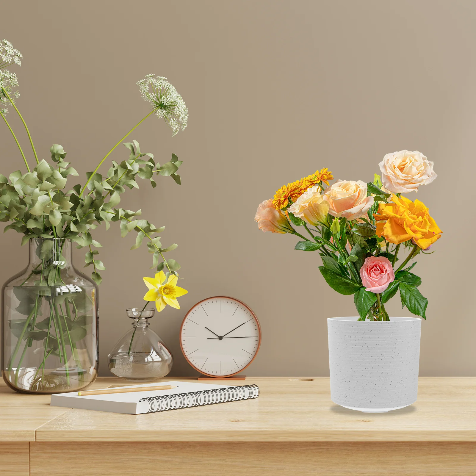 

Round Resin Planter Pot Decorative Flower Plant Pots Drainage Holes Indoor Outdoor Garden Succulent Planters Plastic Garden Pots