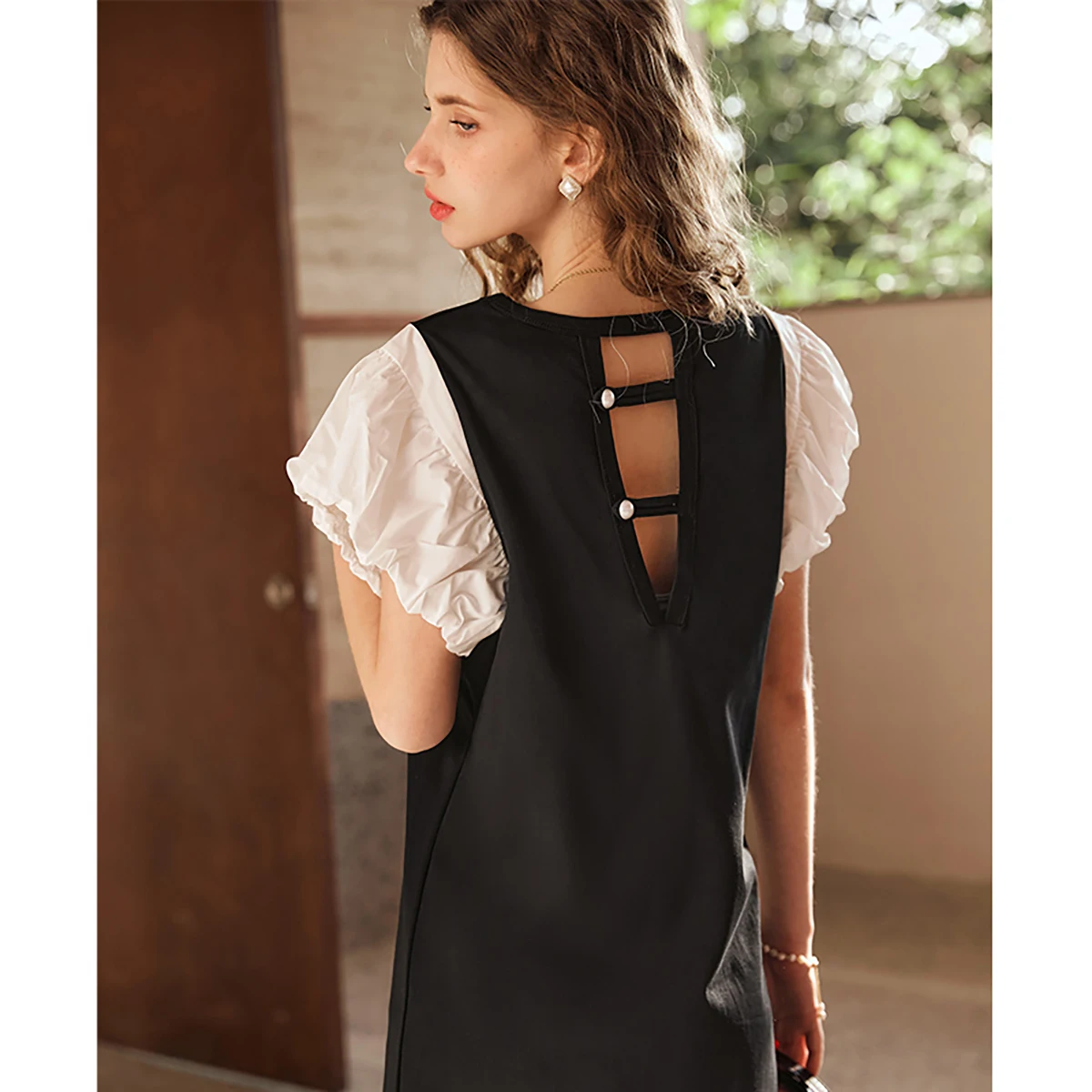 OLrain レディース エレガント サマードレス 2025 フレンチファッション カットアウトバック コントラスト 半袖 パッチワーク 女性服 O24XL82985