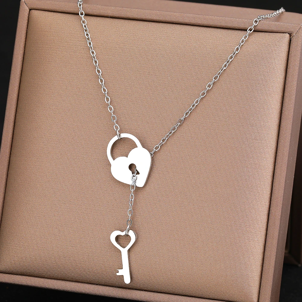 Stainless Steel Necklaces Trendy Fine Heart Lock Key Independent Pendants Fashion Chains Choker Necklace For Women Jewelry Gifts