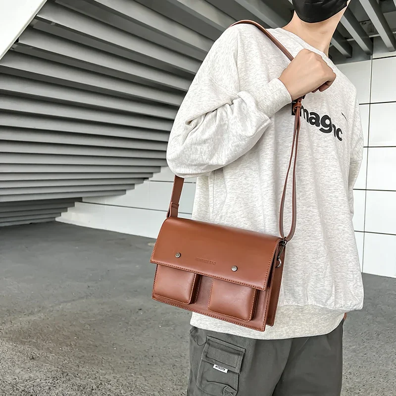 VC-bandolera de cuero sintético para hombre, bolsa de mensajero de diseño minimalista, estilo Retro japonés, bolso de hombro masculino pequeña