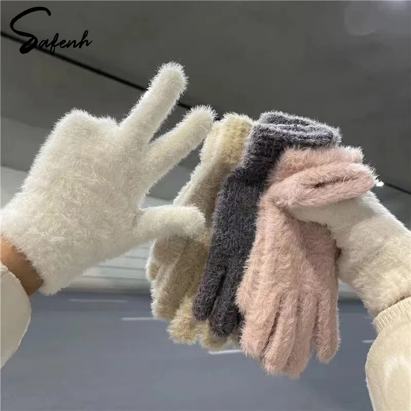 

Korean INS Style Lovely Coral Velvet Fingerless Furry Breathable Gloves Winter Solid Color Versatile Plush Thickened Cold-proof