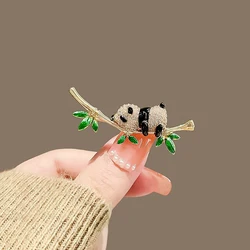 1PCS Female Fashion Bamboo Panda Brooches For Women Luxury Gold Color Alloy Animal Brooch Safety Pins Jewelry Gift