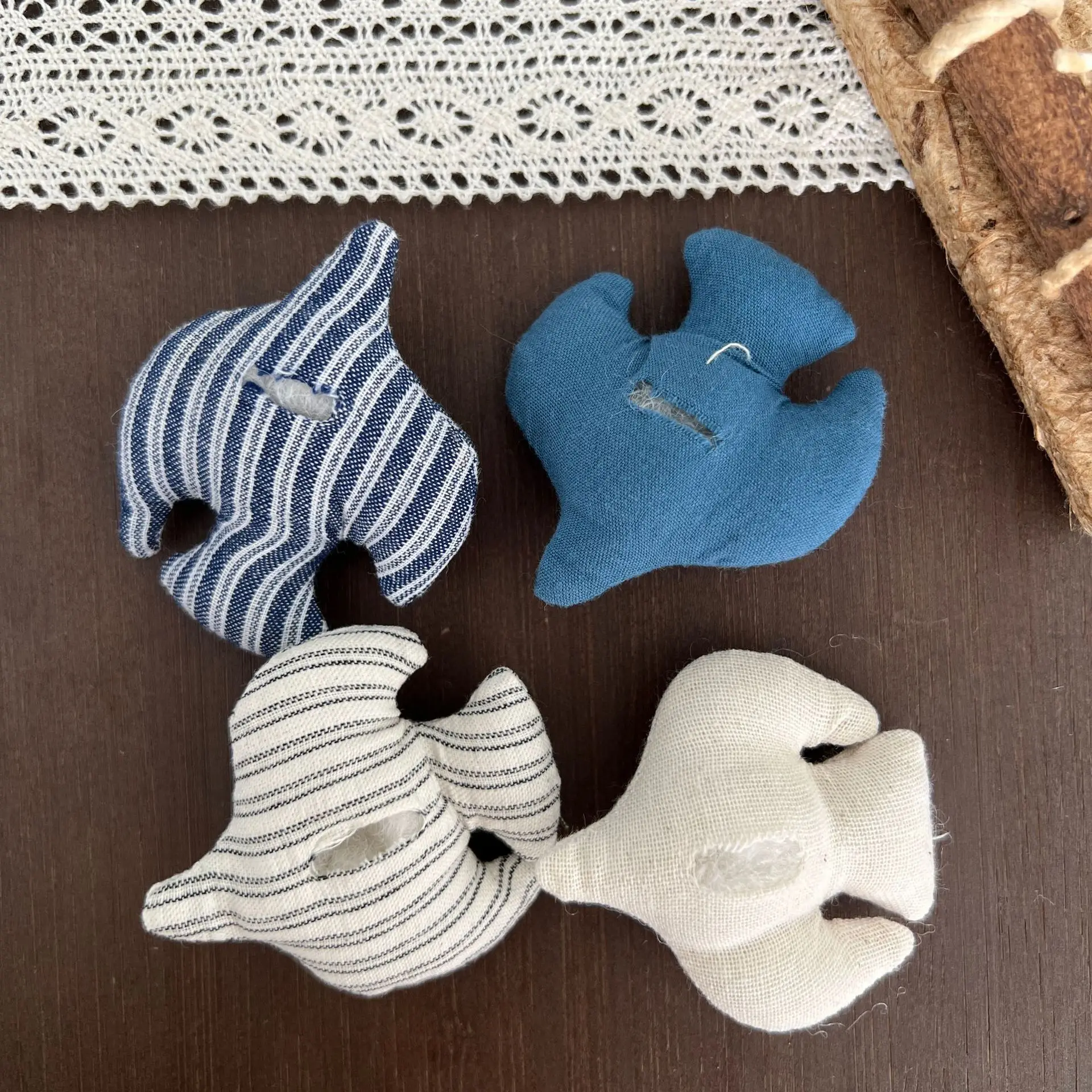 

Premium Stuffed Fabric Bird Pin for Children Sock Cap Backpack Craft Embellishment Cute Lightweight