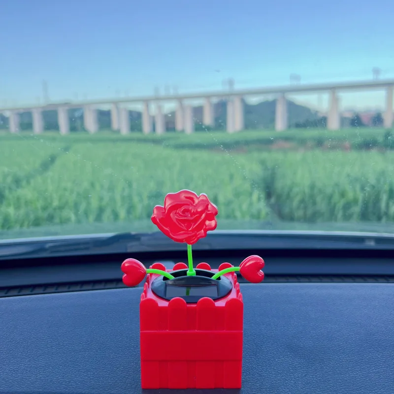 Nova popularidade rosas brinquedos solares diversão criativa solar auto dança balanço amor coração flor decoração do carro ornamentos