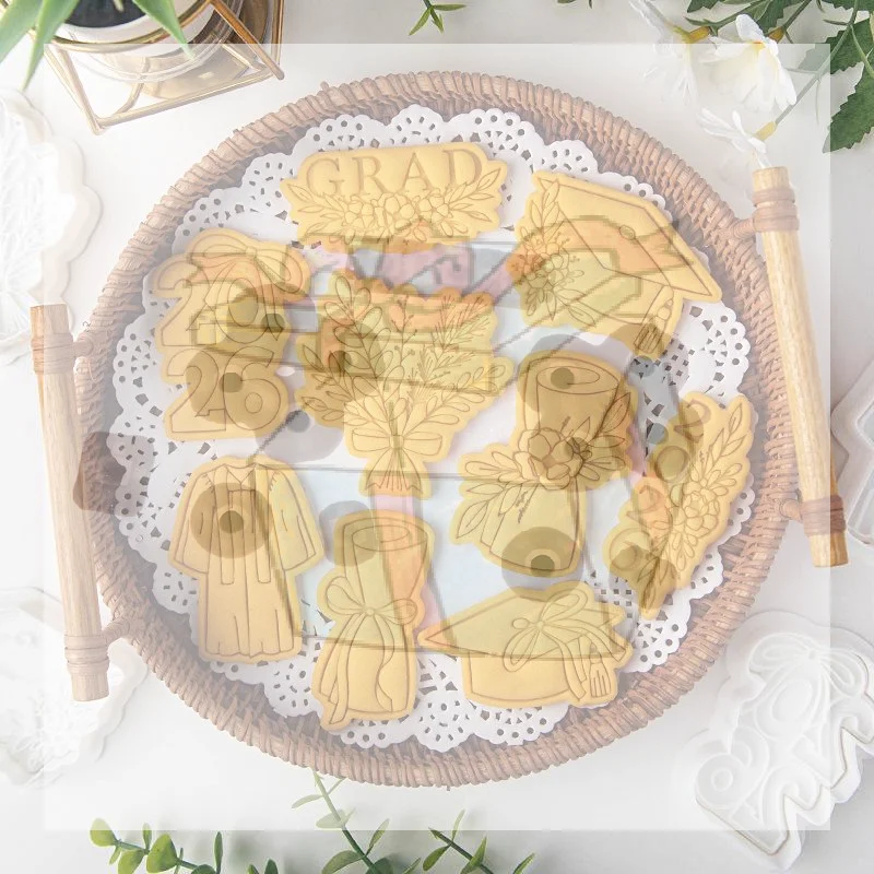 【CC】Graduation Theme Cookie Mold Cap Diploma Gown Shape Biscuit Mould DIY Baking Tool Fondant Pastry Cutter Party Dessert Decor