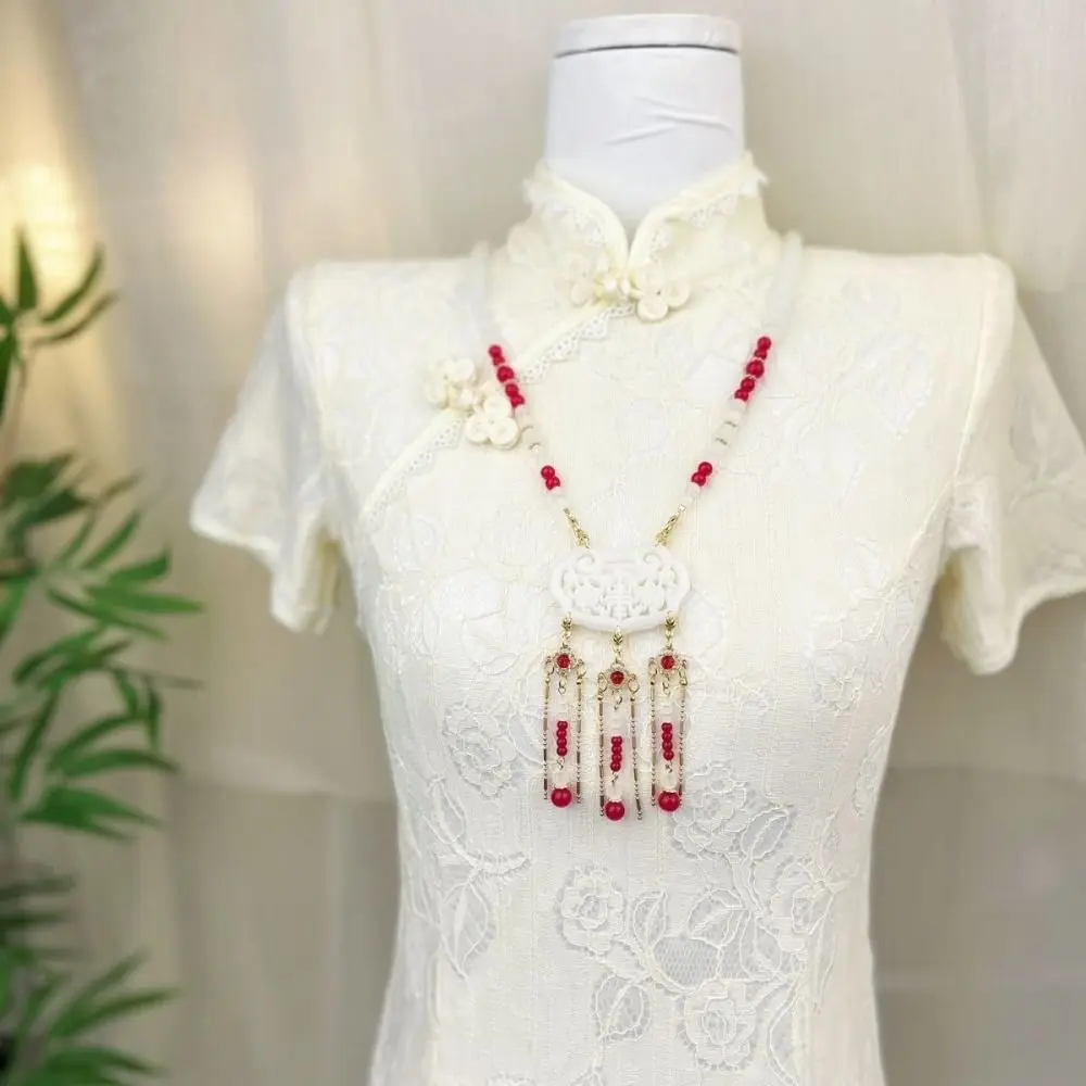 

Imitation Jade Hanfu Necklace Tassel Long Chinese Pearl Necklace Clothing Accessories Pearl Ethnic Pearl Pendant Cheongsam