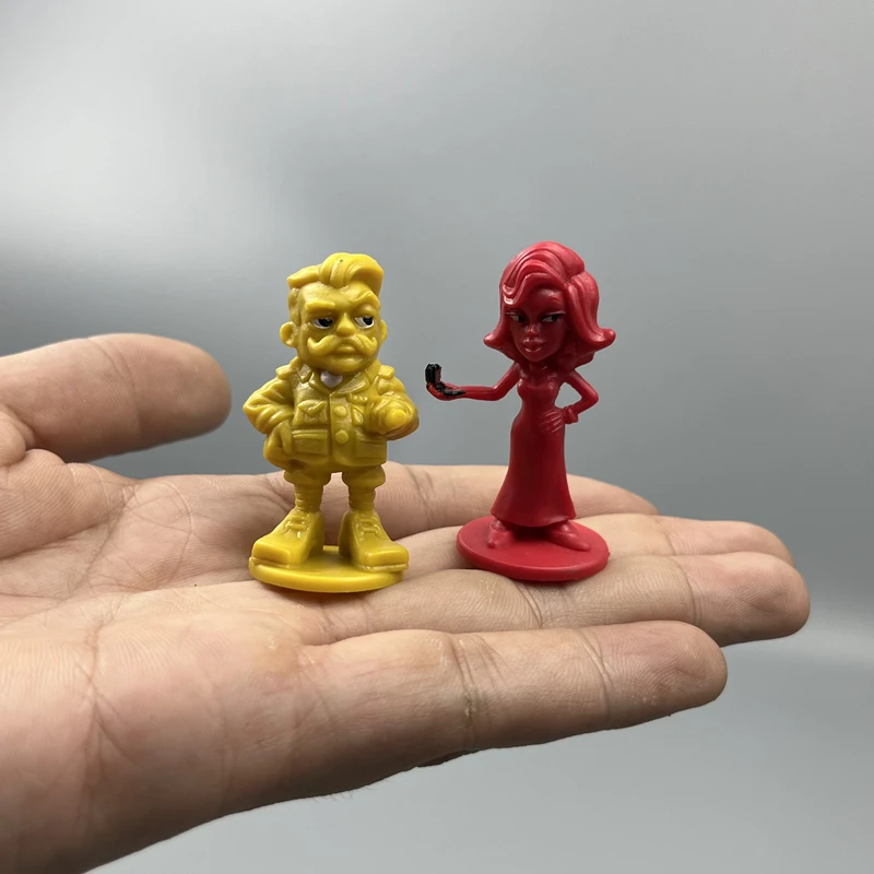 Figurines de jeu de société, comprimés en peluche, pièces d'échecs, figurines d'action Super détective, jouets pour enfants, cadeaux d'anniversaire