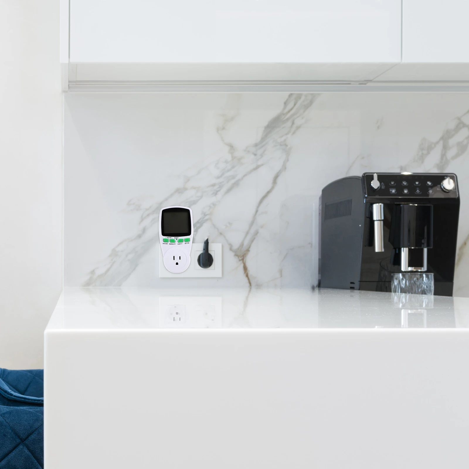 

Digital Power Monitor Plug-in Socket Voltage Meter with LCD Display Wattage Voltage Tester for Appliances and Gadgets Energy