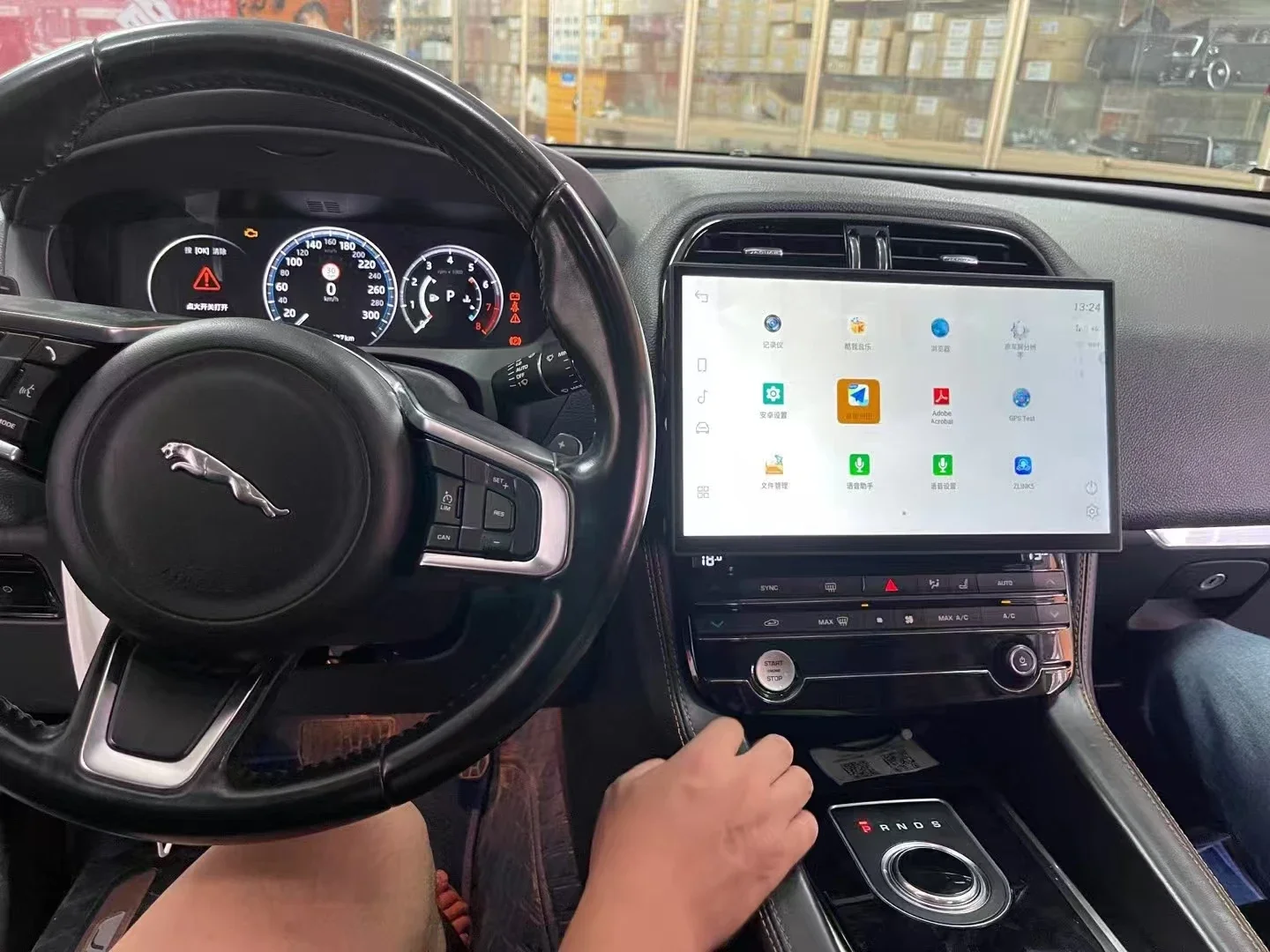 13.3 "Android 14 Retende Originale Auto OEM Menu Lettore multimediale Per Il 2016-2019 Jaguar XE/XEL/F-PACE/X760 Wireless Carplay Radio AUTO