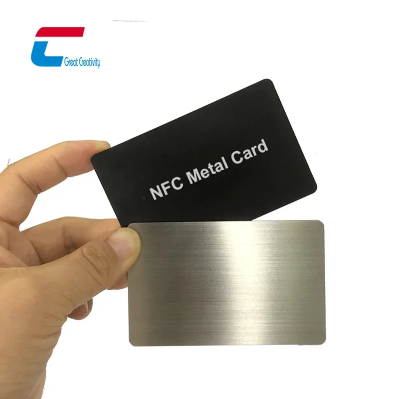 

Выгравированная металлическая карта NFC из нержавеющей стали, изготовленная на заказ металлическая идентификационная карта NFC, пустая черная металлическая алюминиевая карта NFC для деловых членов с чипом