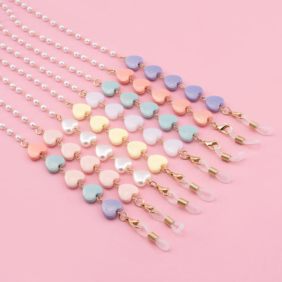 1er-Pack bunte herzförmige Brillenkette, Perlen-Herz-Maskenkette, Kopfhörerhalter, rutschfeste Verlustprävention, Brillenzubehör