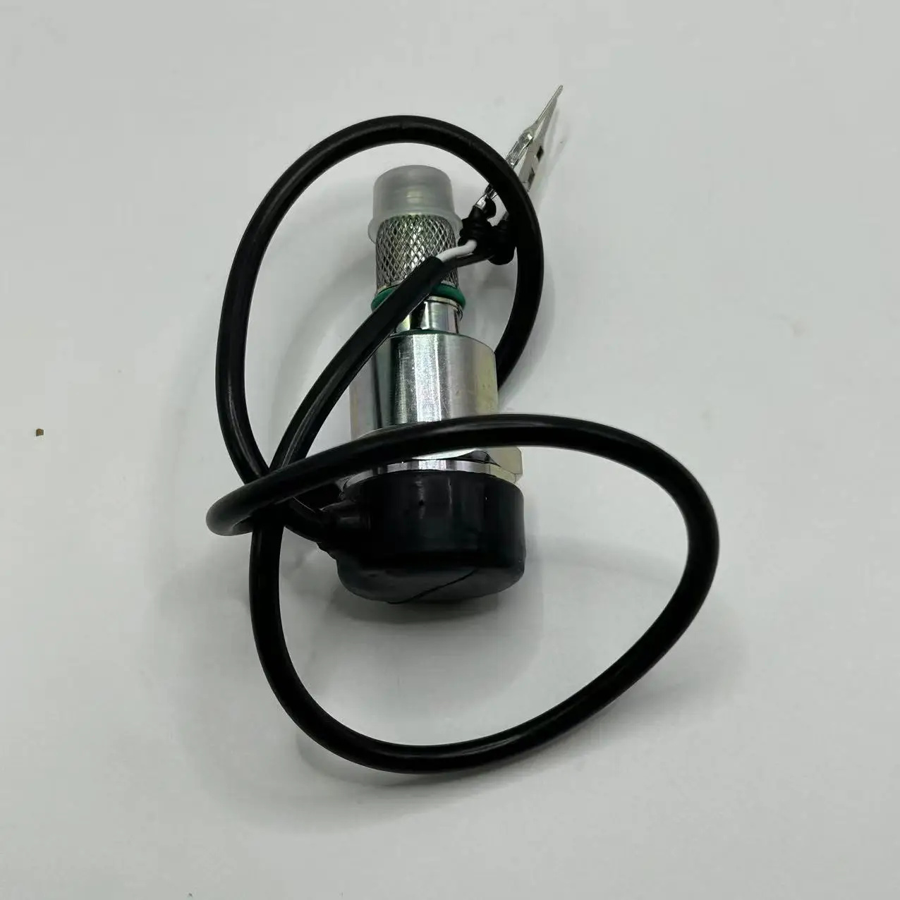 High Quality  12V 9108-147C 9108147C  7701206585  7701045695 7701045896 7701202886 Solenoid Valve