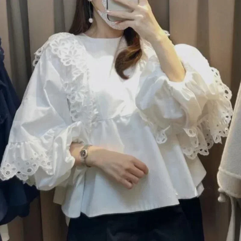 

Новая женская блузка из ажурного кружева в японском стиле, весна-лето 2024: шикарная, милая, элегантная, винтажная, свободная, повседневная, универсальная