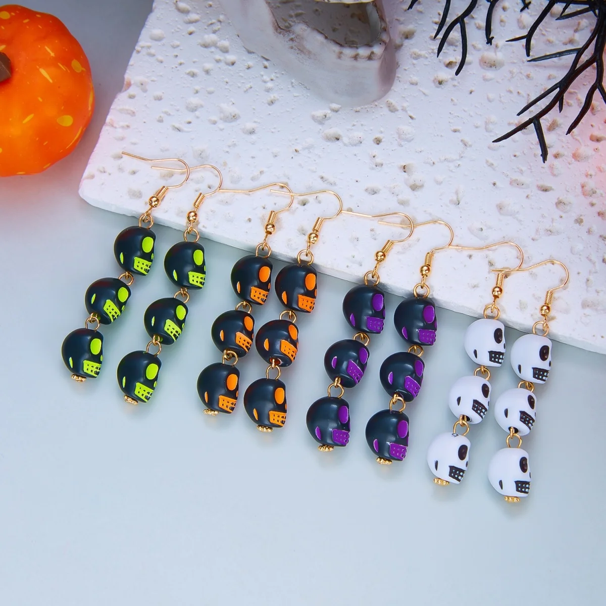 Lila-schwarze, dreifach stapelbare Totenkopf-Ketten-Ohrringe für Damen, Halloween, Gothic, cool, Skelett-Kopf-Ohrringe, Party-Schmuck – Detail 26