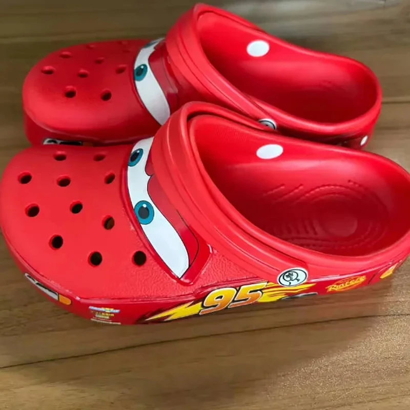

Популярные однотонные непромокаемые тапочки Disney Pixar с молниями Mcqueens, уличные сандалии, повседневная дышащая обувь из ЭВА с запахом на щиколотке, подарок