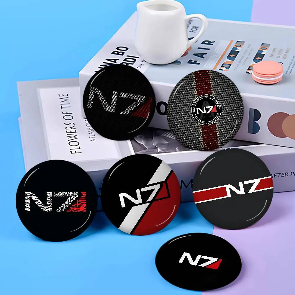 Mass Effect N7 32/44/58mm Round Cartoon Brooches Handmade Pins for Backpack Jewelry Accessories Gifts Creative Badge