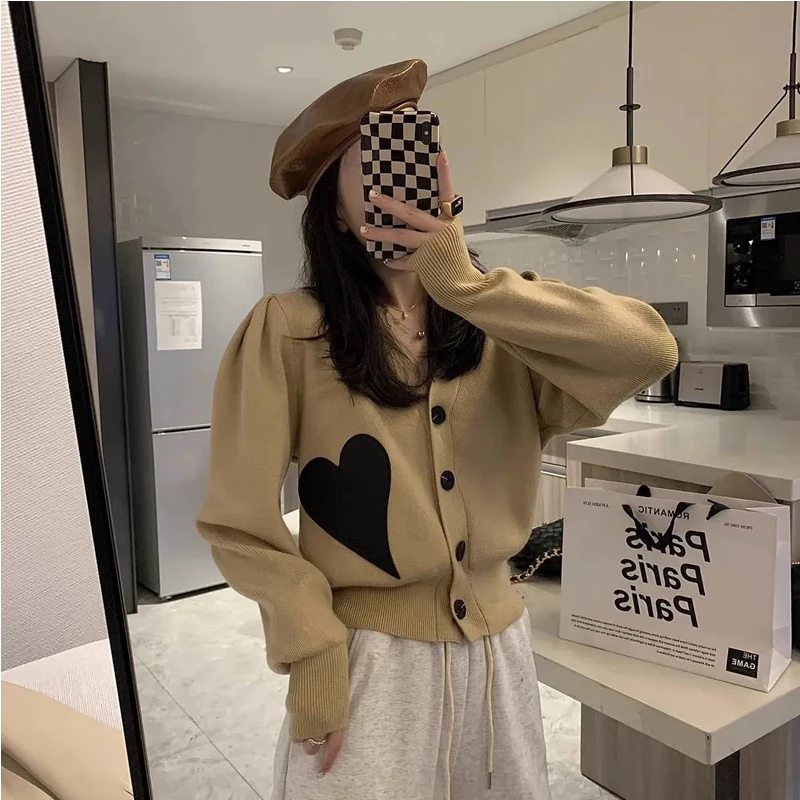 Heart Cardigan For Women Korean Fashion Sweater Long Sleeve Knit Cardigans Vintage Button Tops Coat Black Tricot Y2K Knitwears