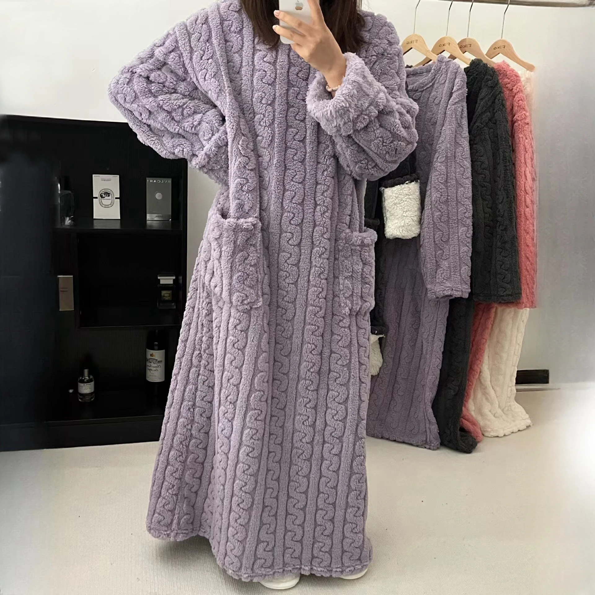 New Coral Velvet Nightgown Women Long Sleeve Double Pocket Sleeping Dress Loose Solid Color Thickened Sleepwear For Warm Winter