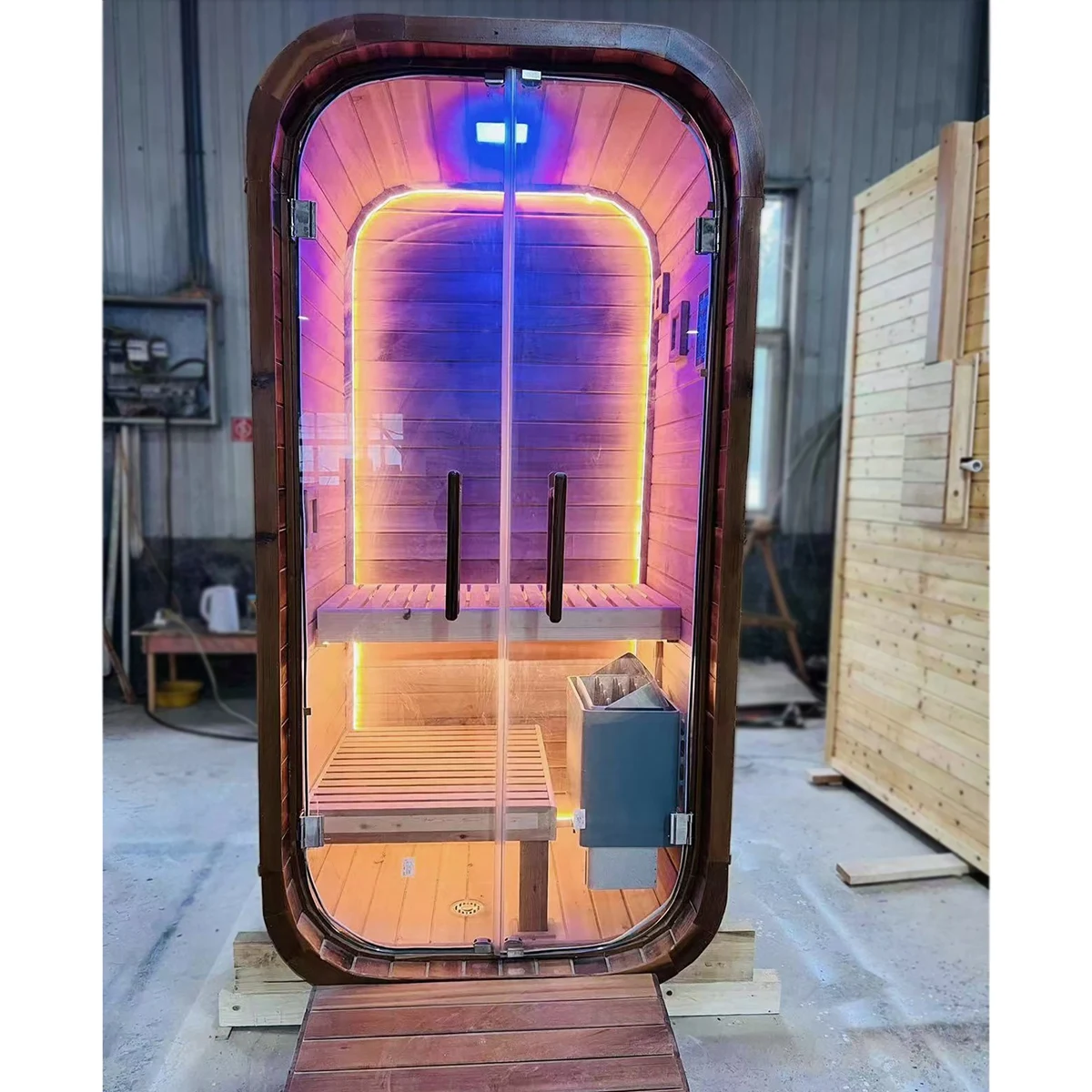Outdoor Sauna: Experience Nature with Our Design Dry Sauna