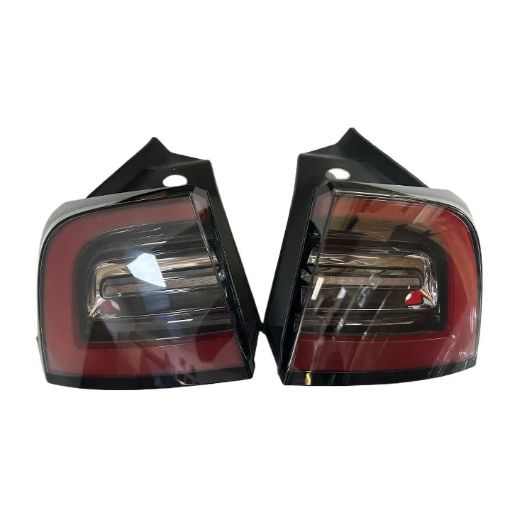 

Tesla accessories 17-20 Model 3 exterior tail light 1077397-00-G 10773978-00-G