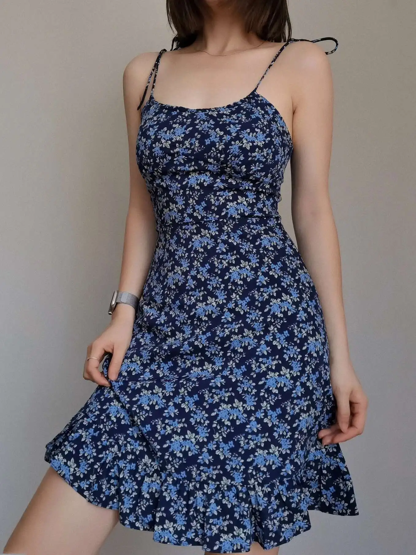 Stijl Sexy Franse Taille Cinching Blauwe Bloemen Sling Vierkante Hals Jurk 2024 Zomer Nieuwe Retro Literatuur Kunst Mini Jurk JDTM