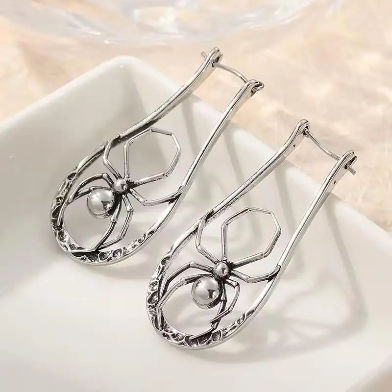 Vintage Gothic Spider Hoop Earrings Antique Silver Hollow Teardrop Ear Buckle Punk Jewelry For Halloween Party Daily Women Wear