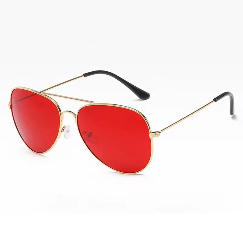 Gafas de sol clásicas de estilo Retro para hombre y mujer, lentes de sol Unisex de Metal, color rojo y amarillo, 3025, para verano, 2024