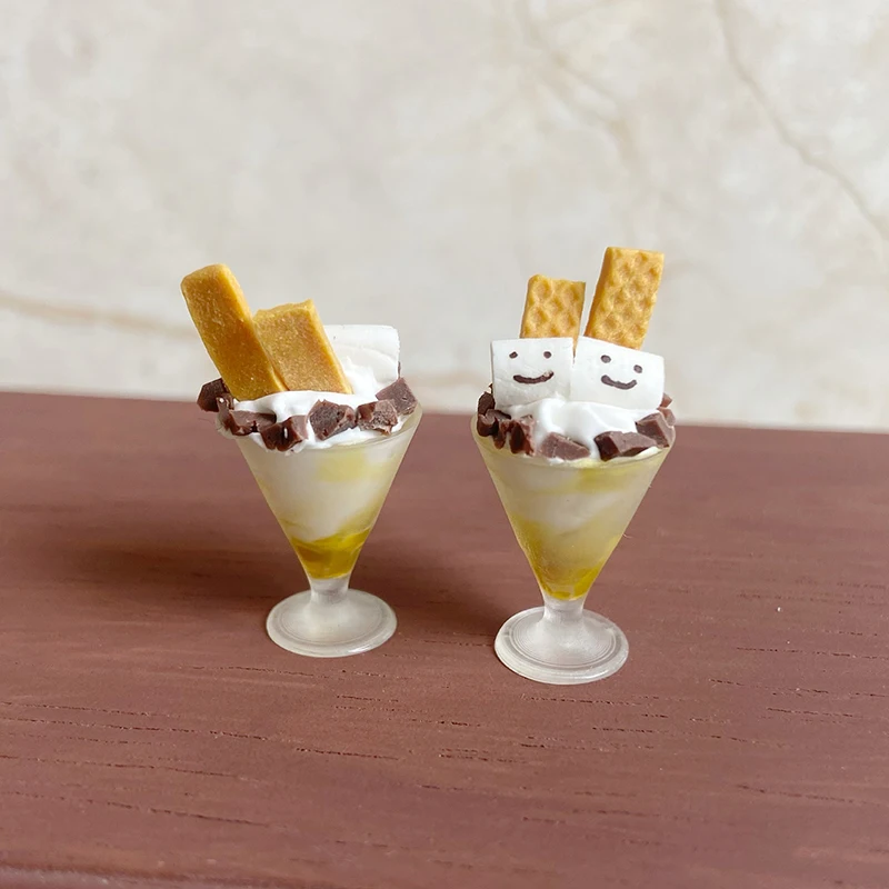 Dollhouse Mini Simulation Christmas Marshmallow Ice Cream Cup Dessert Shop Accessories Miniature Food Toys Kids Toys Gift