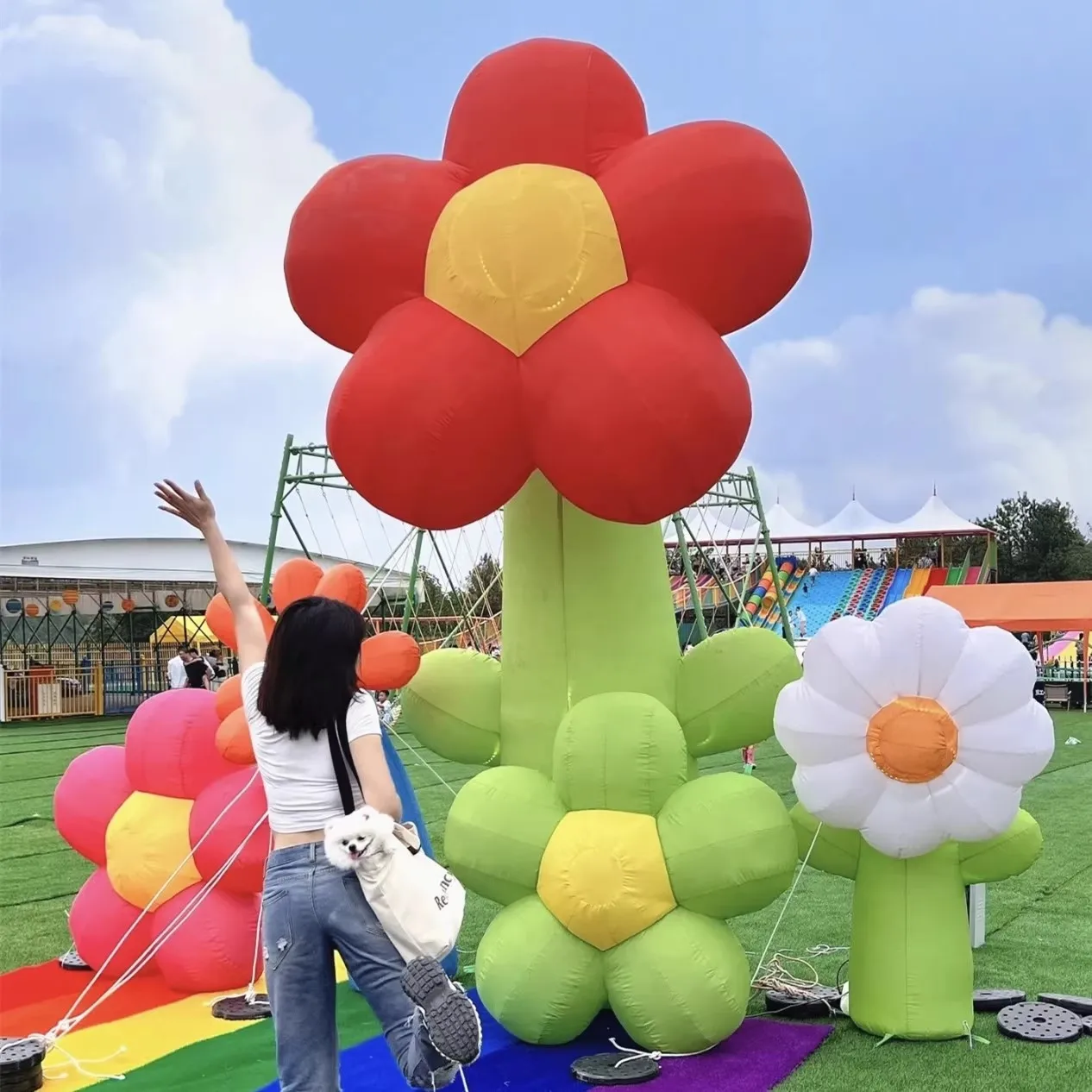 Stampo gonfiabile per fiocchi di neve, luci natalizie sospese, centro commerciale, attrario, bar, feste, eventi, tour, oggetti di scena