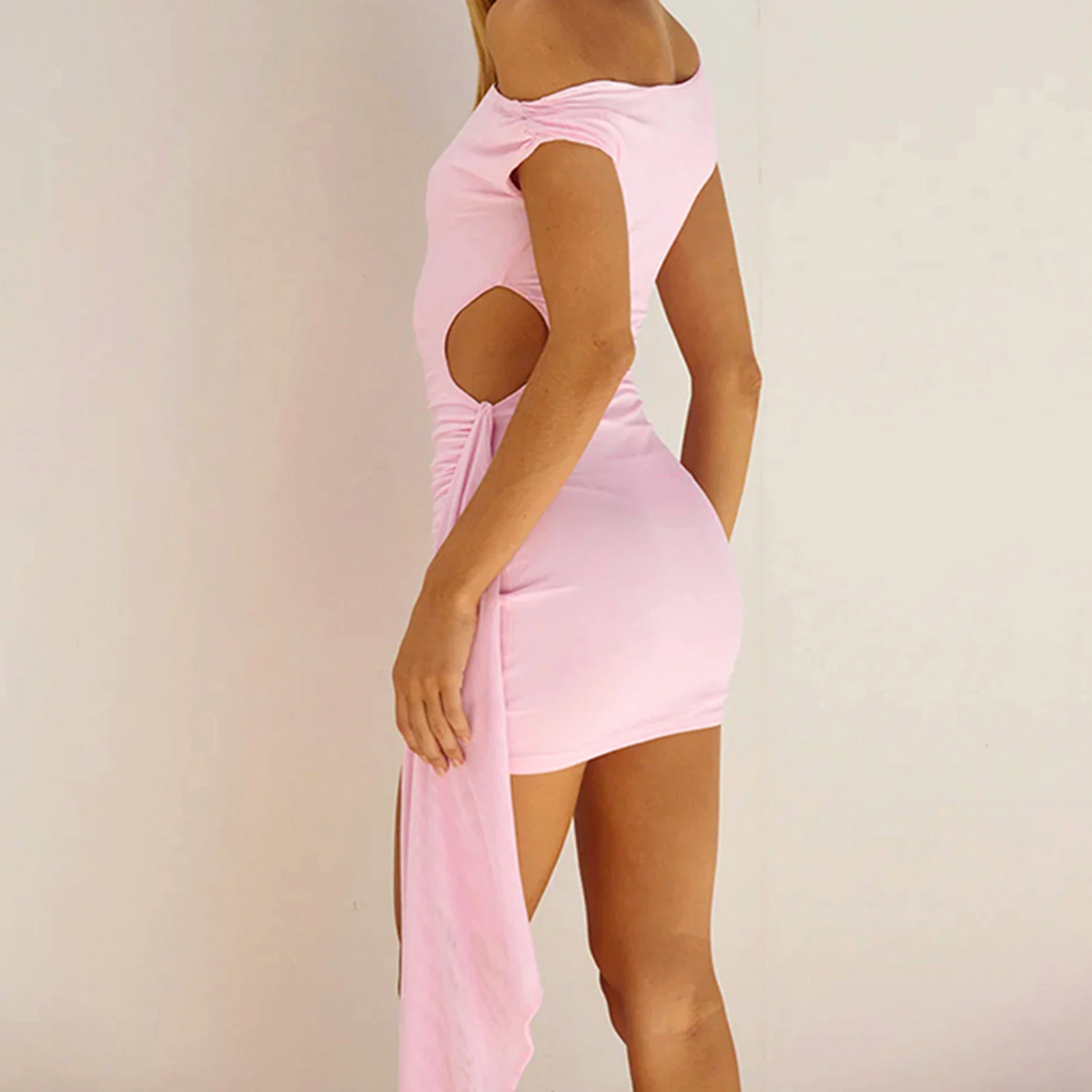 Feminino ruched um ombro vestido fino cor sólida plissado guarnição slash neck cortar mini bodycon vestido para praia férias casamento