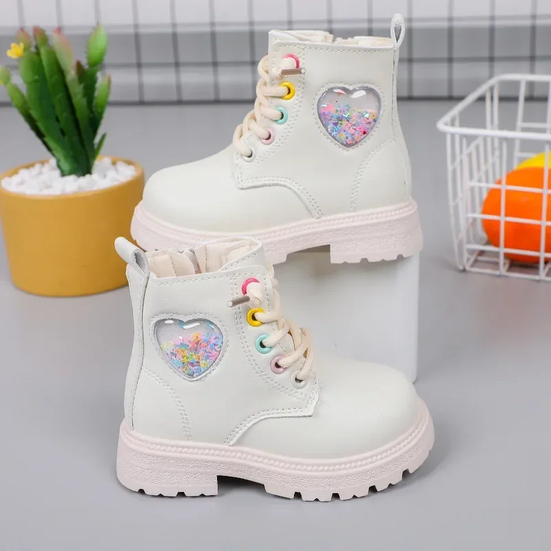 2024 Girls Boots Autumn Winter New Fashion Versatile Kids Ankle Boots School Korean Style Children's Boots Non-slip Heart Love