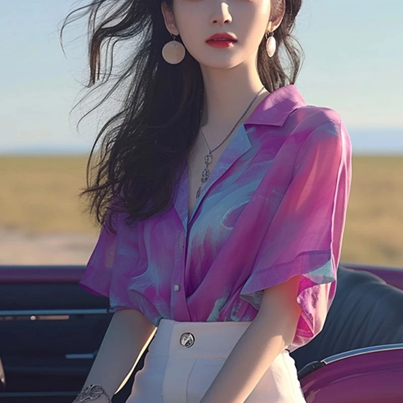 

Elegant Design Sense Unique and Sweet Printed Chiffon Blouse for Summer