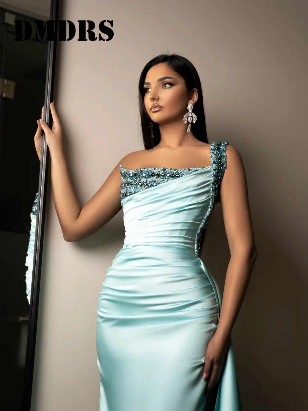 

Luxurious Strapless Evening Dress 2025 Shiny Side Slit Party Gown Classic A-line Floor-Length Party Dresses فساتين سهرة
