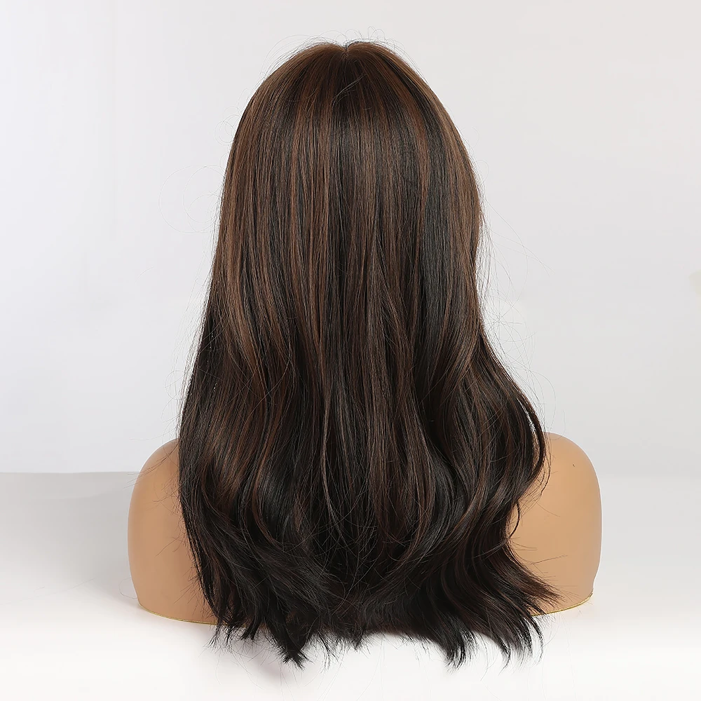 Женский парик средней длины из натуральных волнистых волос