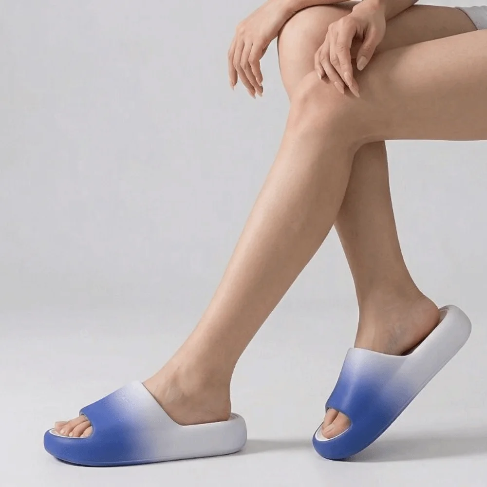 Comfortable Soft Soles Gradient Slippers Odor-resistant Anti-Slip Thick-Soled Flip Flops Colorful Women EVA Slippers Home Wear