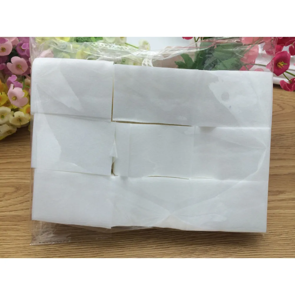 900pcs Nail Polish Remover Disposable Lint-Free Wipe Nail Clean Wipes Cotton Pads Nail Tools Make up Cotton Pad (White)