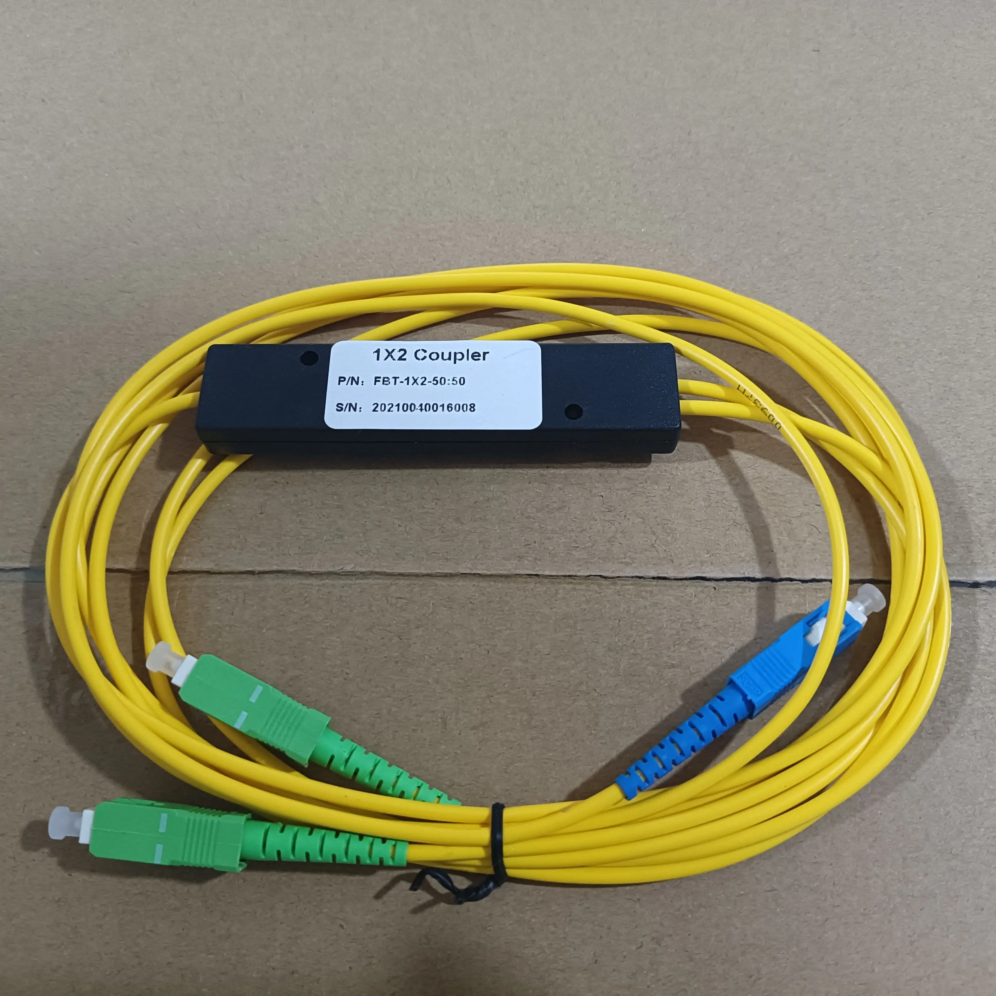 10PCS/lot 1X2 SC/UPC to SC/APC PLC Singlemode Fiber Optical Splitter FTTH PLC Fabrica Esse Splitter Box SM PLC 1x2 SC/UPC SC/APC
