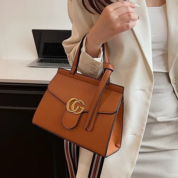 

Chic Crossbody Tote Bag 2025 for Women, Fashion Shoulder Bag & Top Handle Purse, Versatile Everyday Handbag