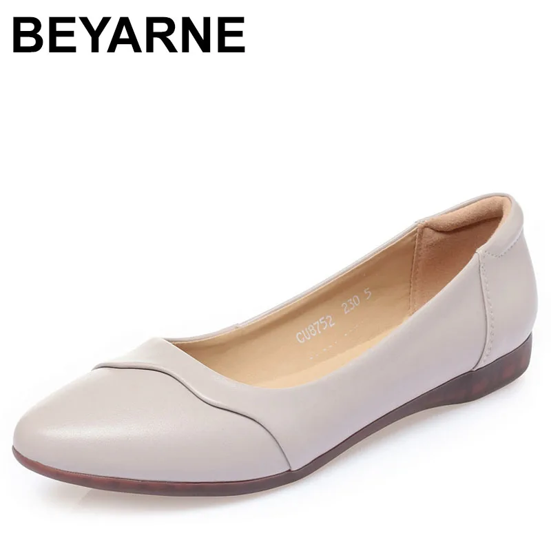 

Женские туфли на плоской подошве, весенняя обувь большого размера для мам, повседневная женская обувь на мягкой подошве для пожилых людей среднего возраста