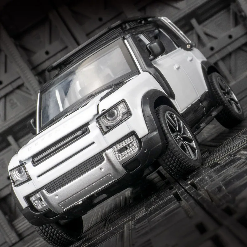 Modelo de vehículo todoterreno de aleación Land Rover Defender 110 1:32, colección de accesorios de coche, puertas y capó de motor, el maletero se puede abrir