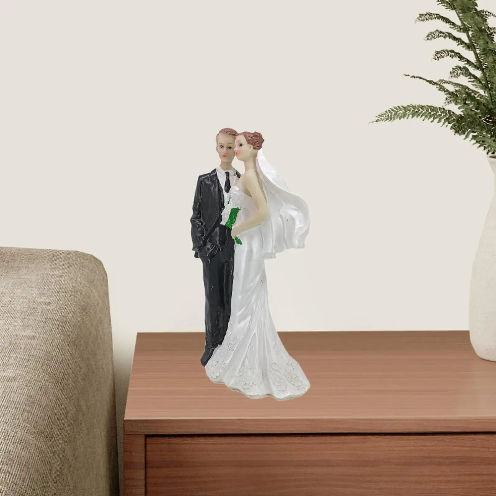 Lover Statue Party Ornament Groom Bride Figure Romantic Couple Figurine for Newlywed Cake Topper Living Room Office Husband Wife