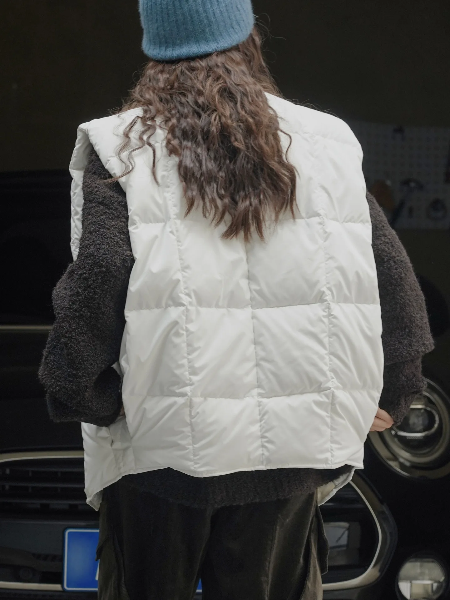 ENjoyce-abrigos de plumón de pato blanco para mujer, abrigo Vintage sin mangas con cuello de pie desmontable, chaleco cálido de moda coreana, invierno, 2023