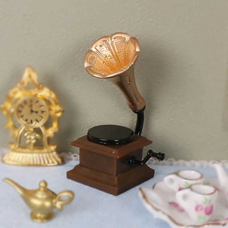 1/12 Dollhouse Miniature Accessories Mini Wooden Vintage Phonograph Simulation Gramophone Model for Doll House Decoration