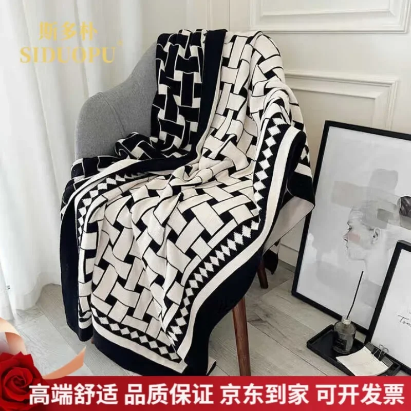 Light luxury brand pure cotton blanket