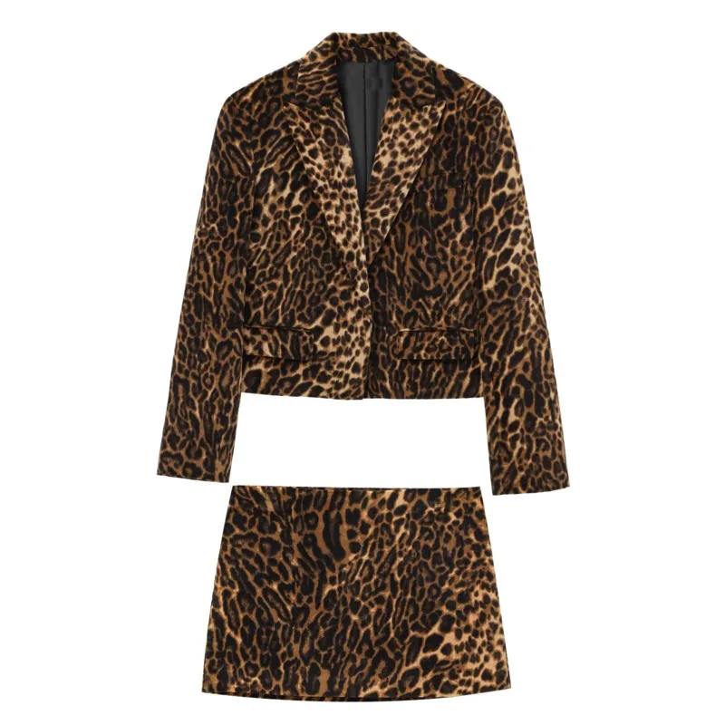 

Sexy Leopard Print Suit Animal Patterned Velvet Suit Jacket Elegant Mini Skirt Fashionable Women's Autumn Winter Warm Suit Set