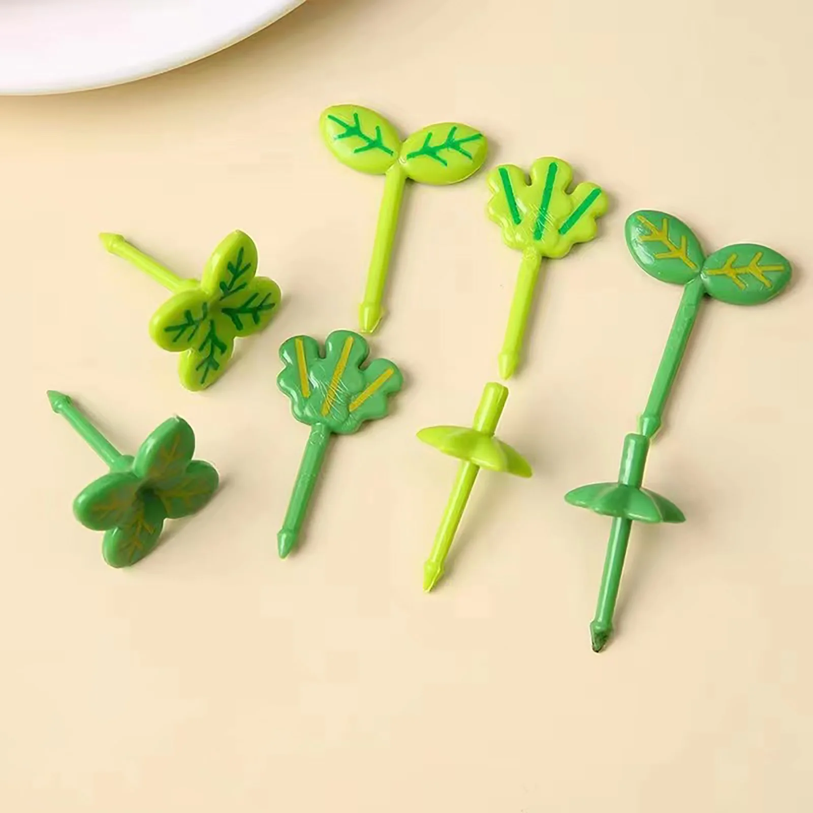 8 Pack Cartoon Fruit Stick Home Party Decor Forks Pick Cute Mini Food Picks Lunch Accessories Leaf Shapes Dinner Supplies