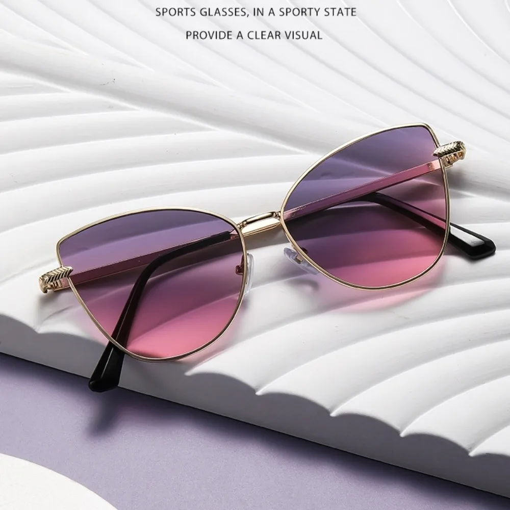 

Vintage Multicolor Cat Eye Sunglasses Alloy Frame Sun Protection UV400 Eyewear Punk Lightweight Big Frame Sun Glasses Outdoor